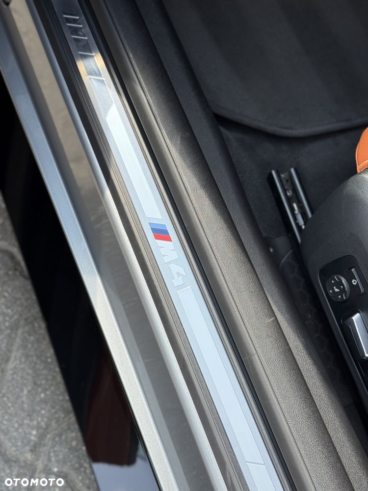 BMW M4 Competition M xDrive - 33