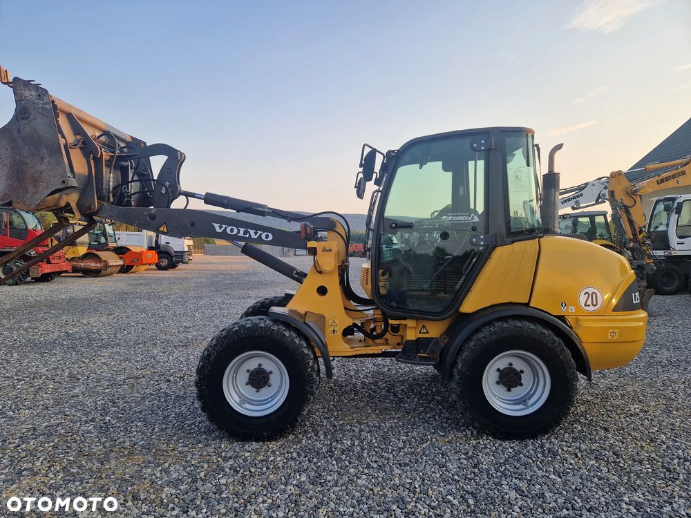 Volvo L25B-P - 6