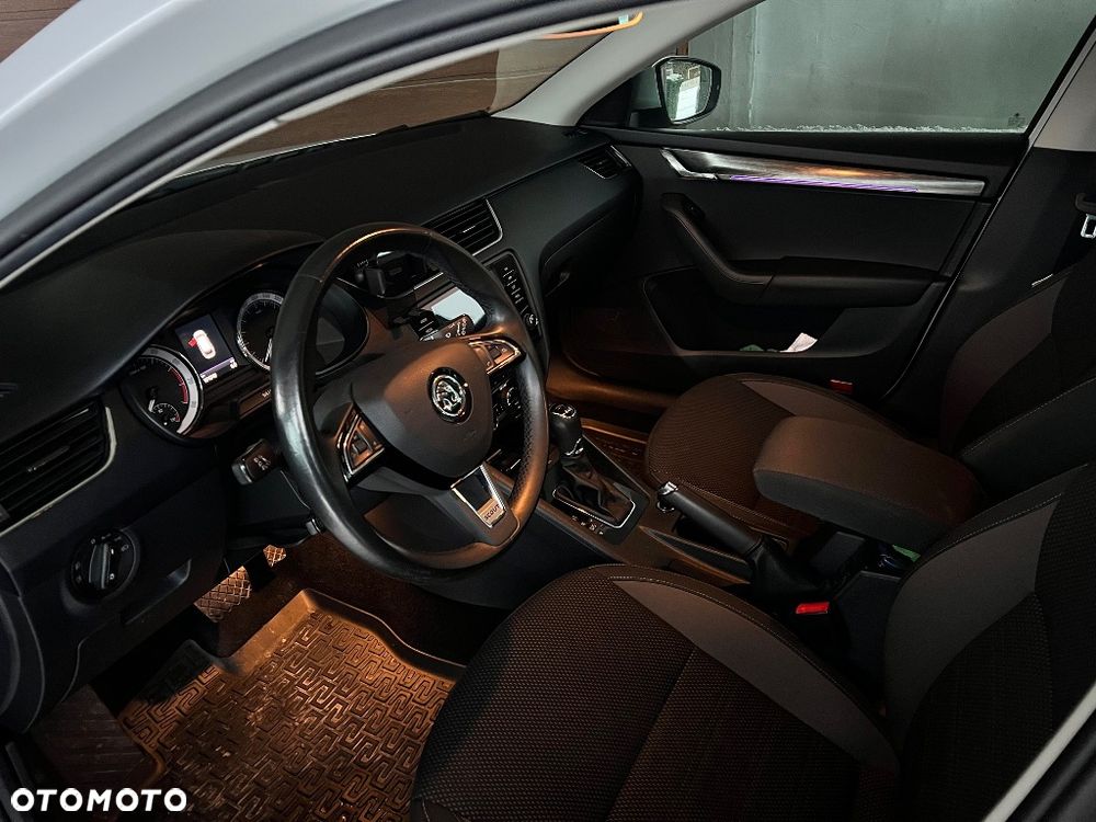 Skoda Octavia 1.8 TSI 4x4 DSG Scout - 20