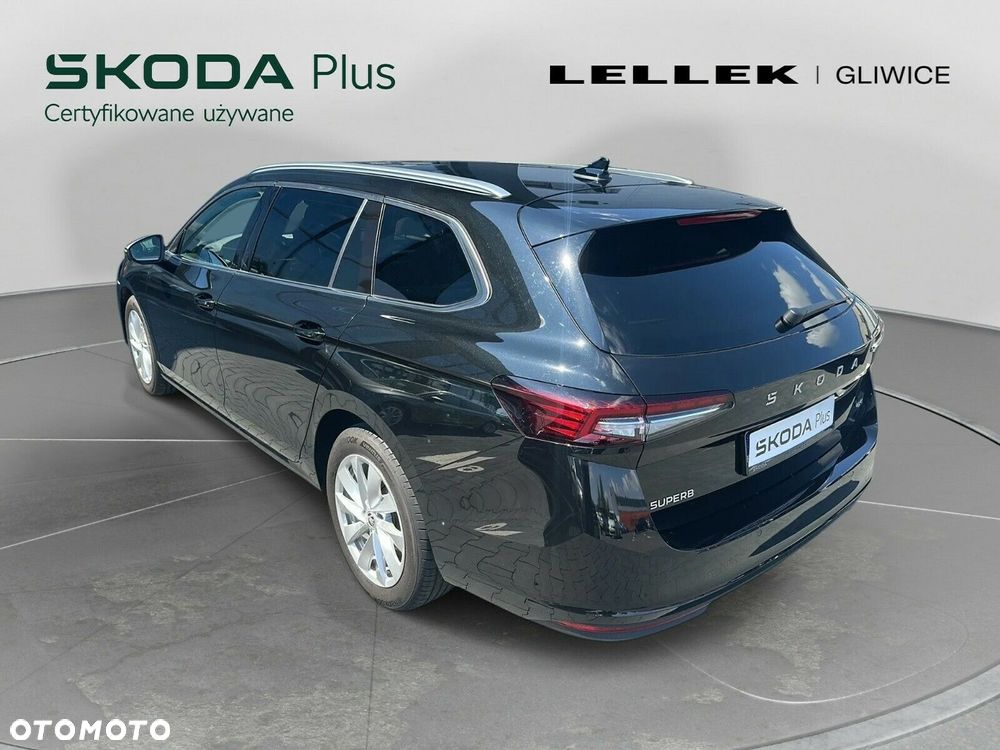 Skoda Superb 2.0 TDI SCR 4x4 Selection DSG - 6