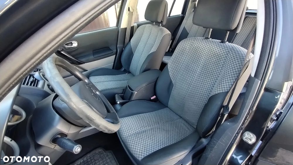 Renault Megane - 13