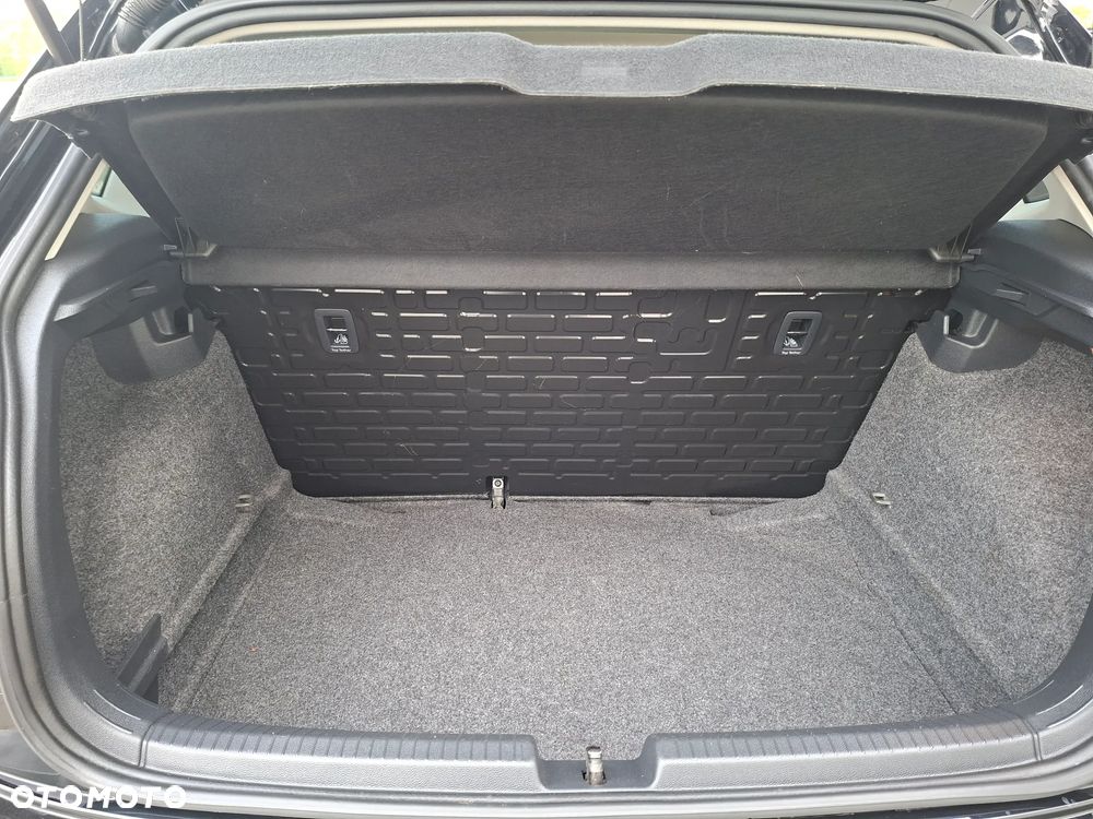 Volkswagen Polo 1.0 Comfortline - 11