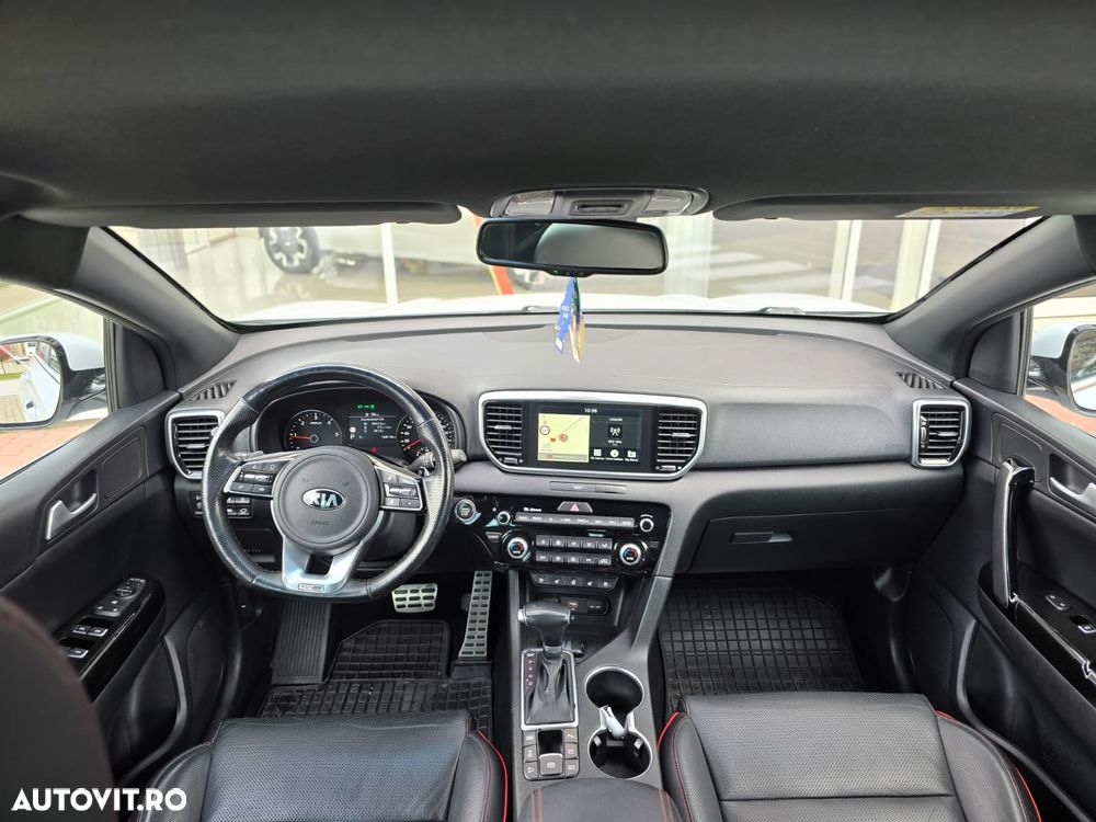 Kia Sportage 2.0 CRDI AWD Eco-Dynamics+ (48V M-H) Aut. GT LINE - 9