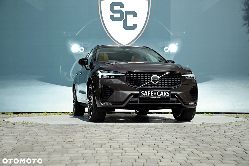 Volvo XC 60 B5 D AWD Ultimate Bright - 14