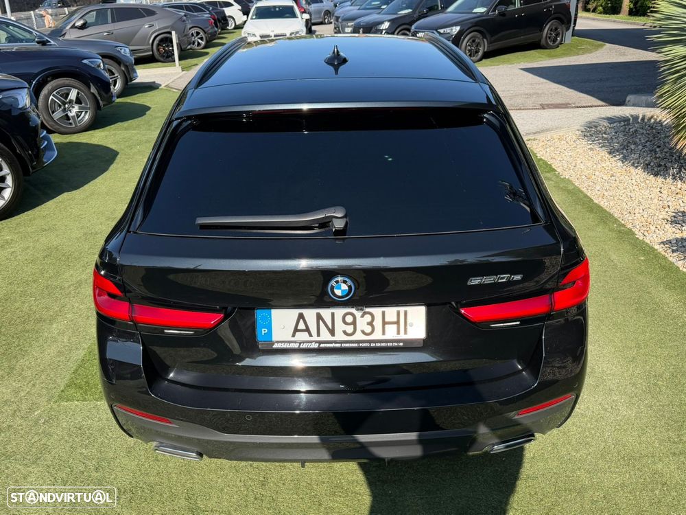 BMW 520 e Pack M - 12