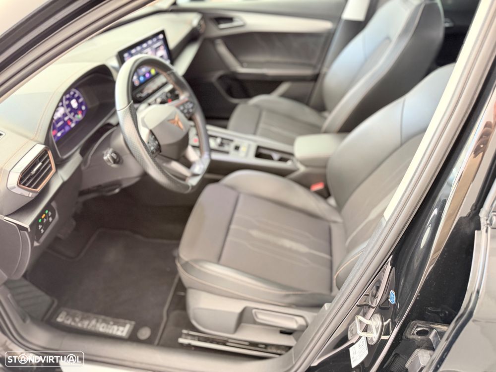 Cupra Formentor 1.4 e-Hybrid DSG Priority - 25