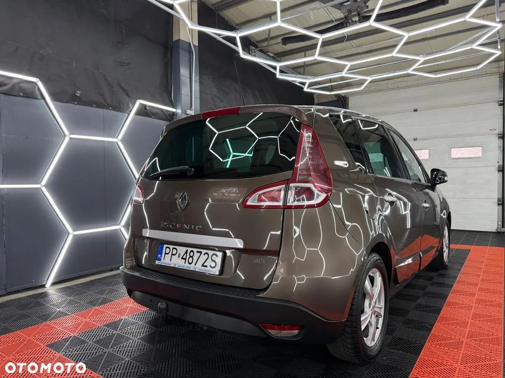 Renault Scenic Energy dCi 130 Start & Stop Bose Edition - 6