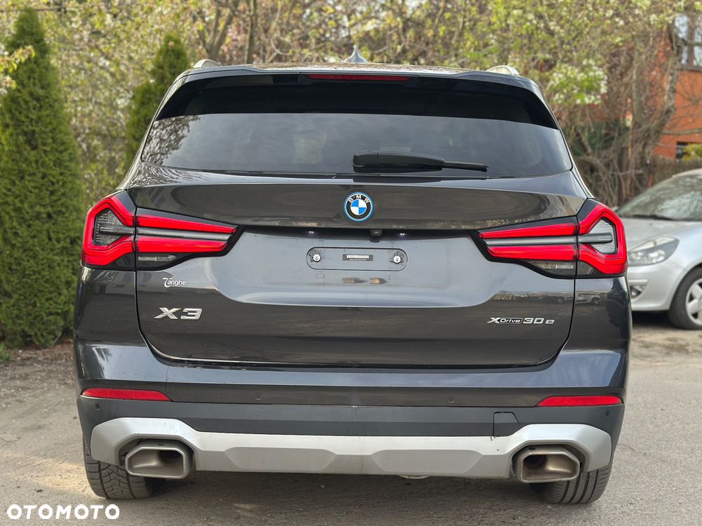 BMW X3 xDrive30e xLine - 13
