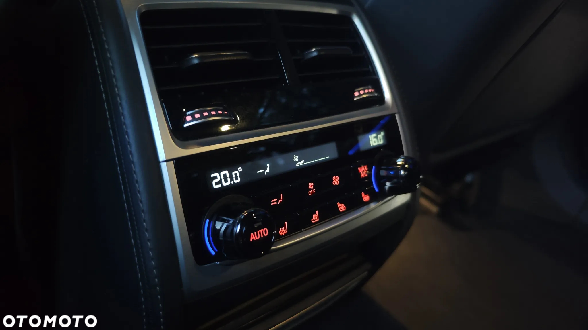 BMW Seria 7 M760Li xDrive V12 Excellence - 35