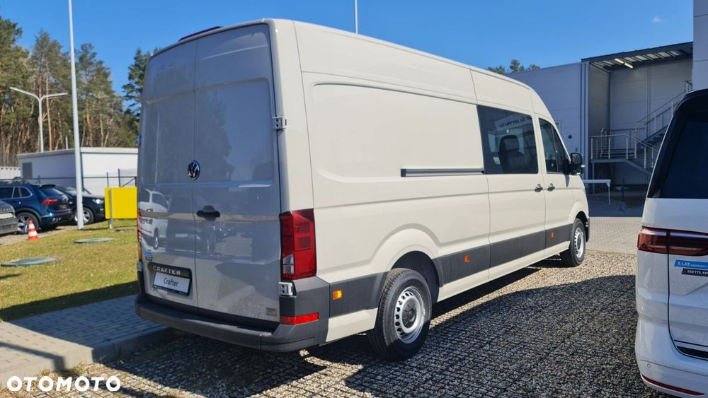 Volkswagen Crafter - 2