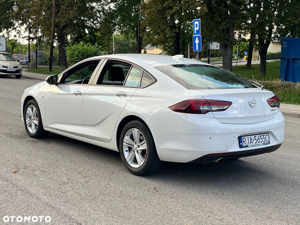 Opel Insignia 2.0 CDTI Active S&S - 11