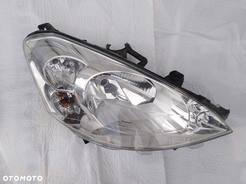 LAMPA PRZÓD REFLEKTOR P PARTNER III 9682829280 - 1