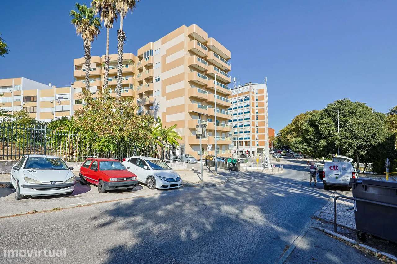 Magnífico Apartamento T4 em Almada - Grande imagem: 2/24