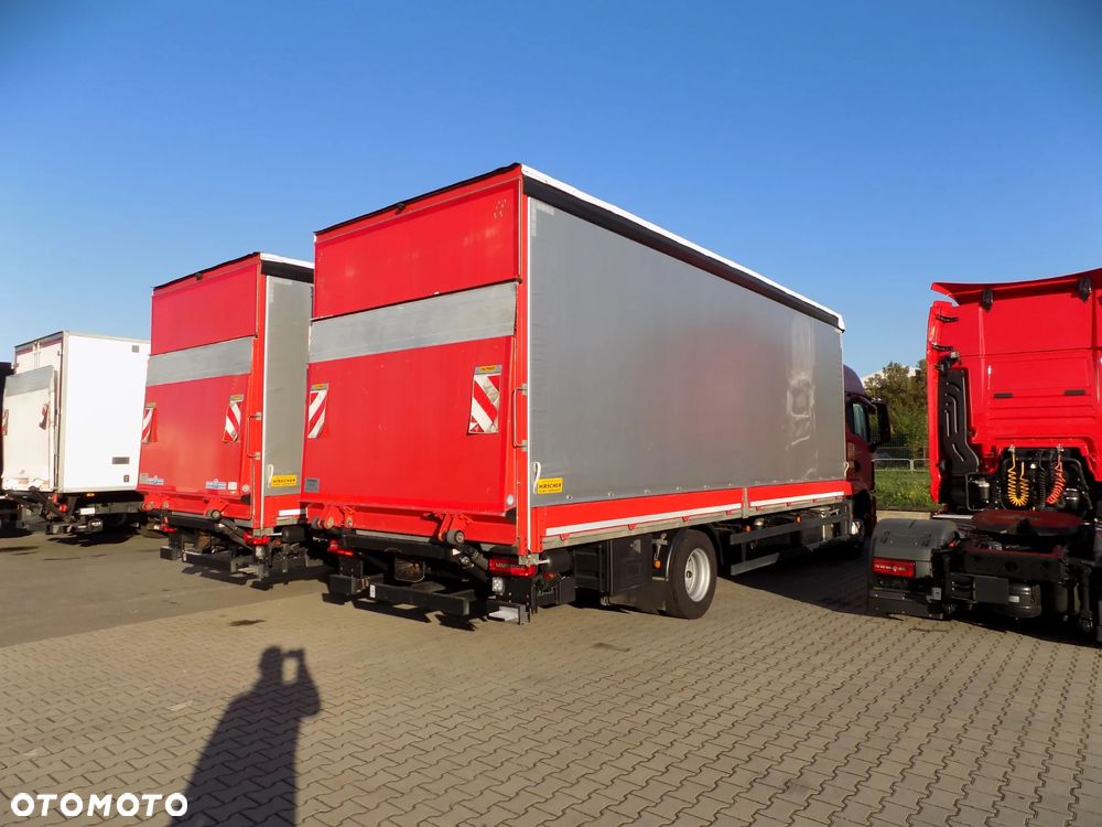 MAN BURTOFIRANKA  ZABUDOWA - 9