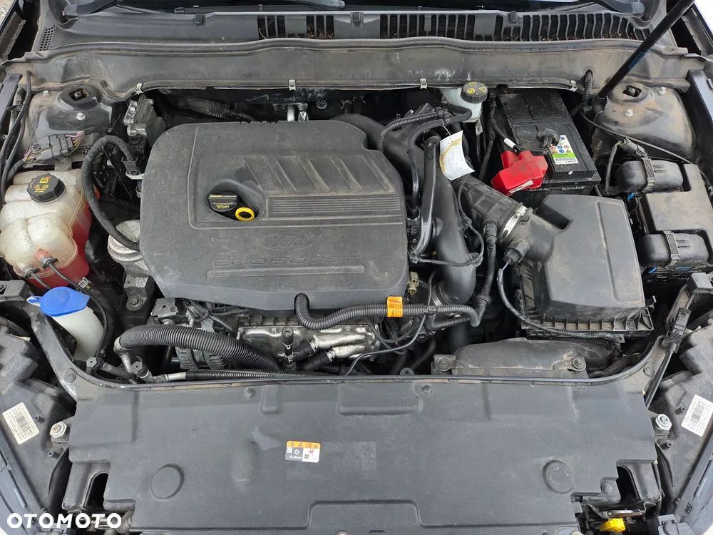 Ford Mondeo SW 1.5 EcoBoost S&S Titanium - 35