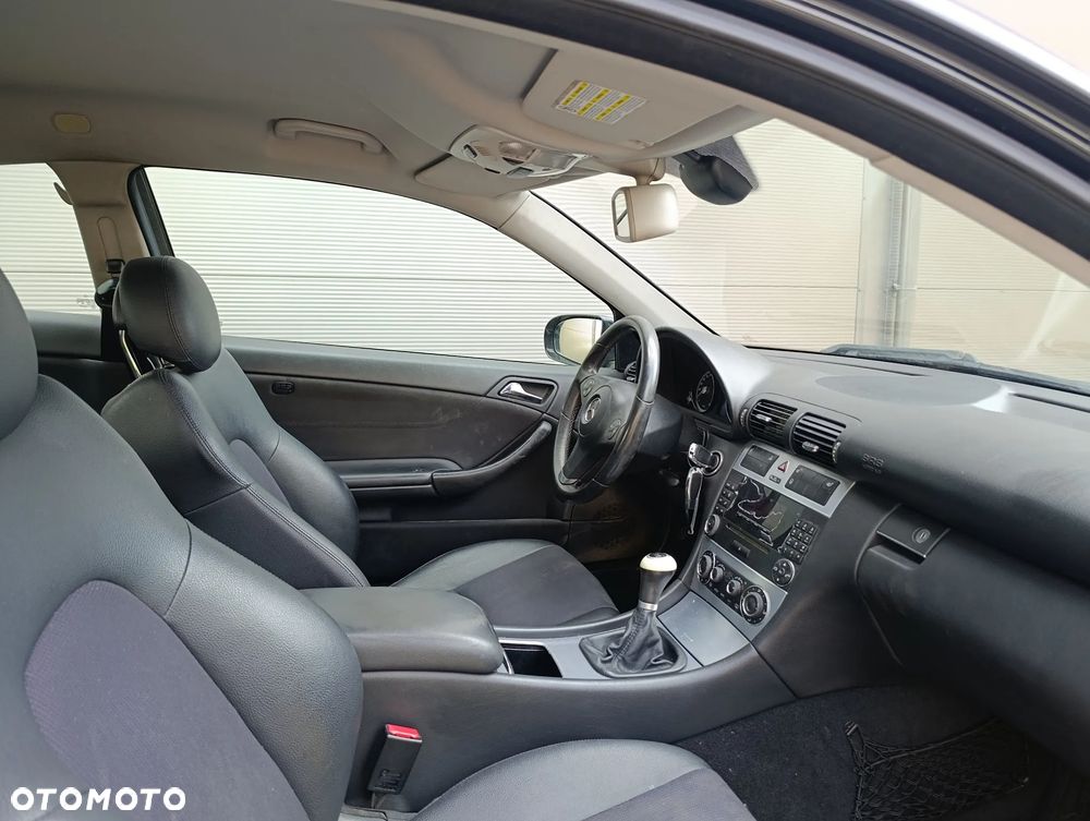 Mercedes-Benz CLC 180 Kompressor Special Edition - 19