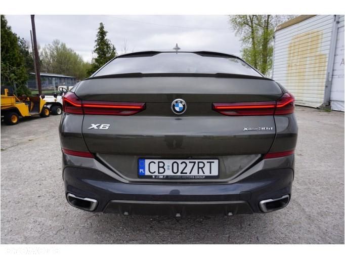 BMW X6 - 13