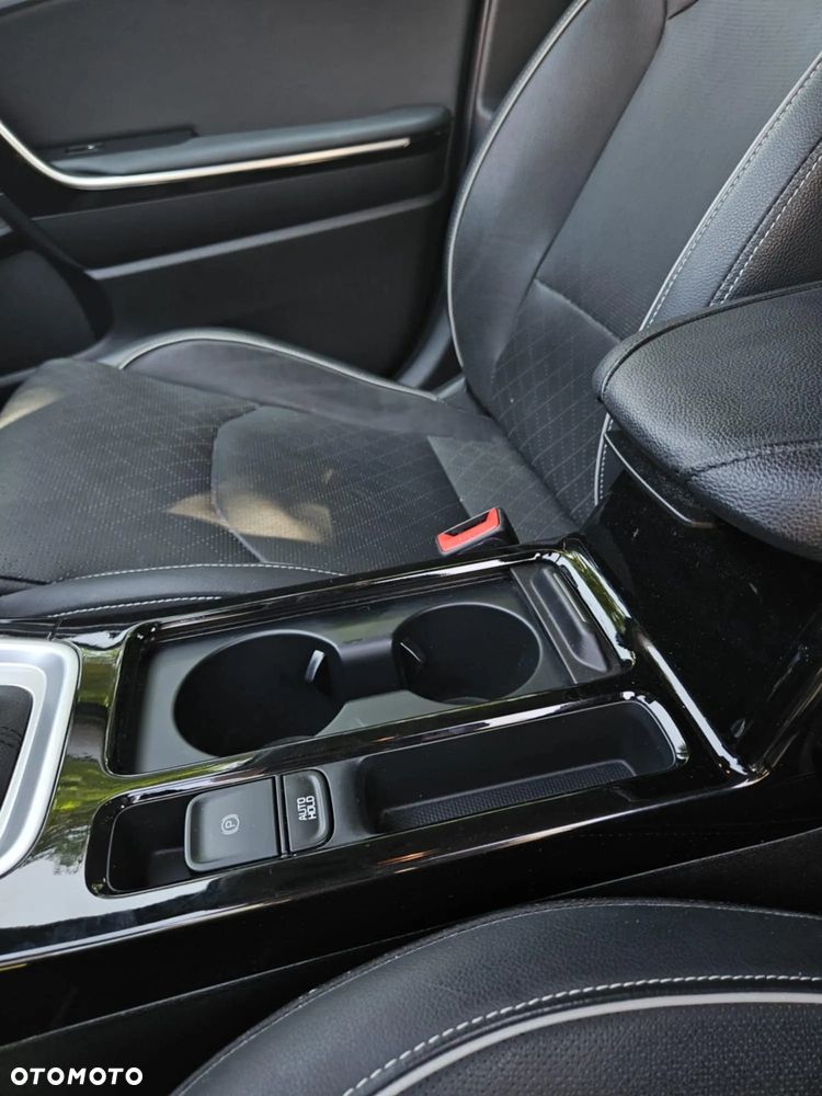 Kia XCeed 1.5 T-GDI L Business Line DCT - 15