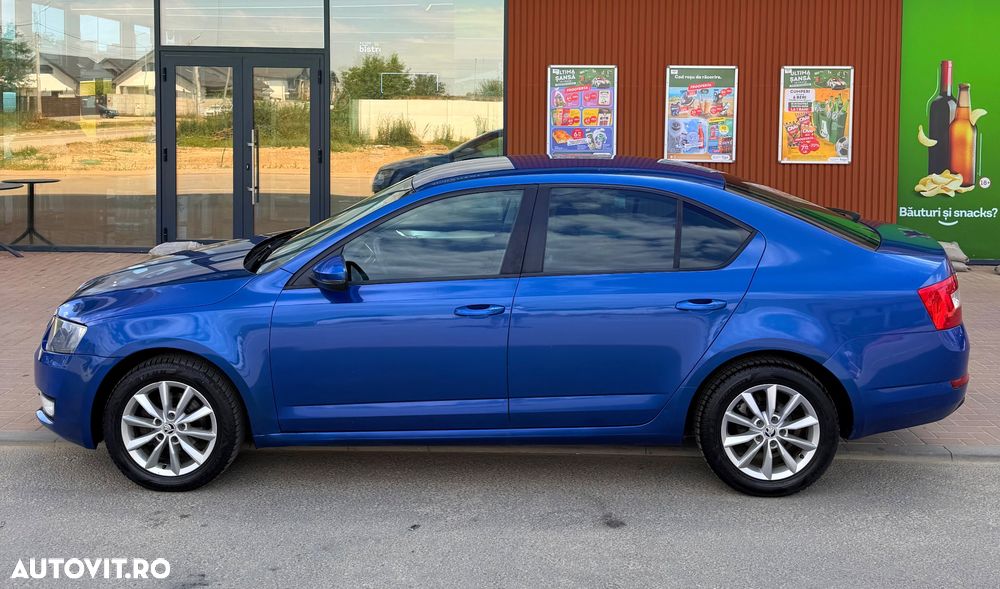 Skoda Octavia 2.0 TDI Style - 11