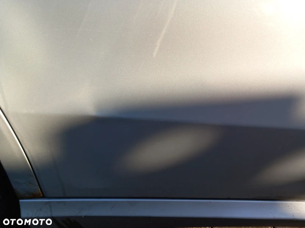 MERCEDES E-KLASA W212 DRZWI PRAWE TYLNE PRAWY TYŁ KOMBI KOLOR: 794 - 8