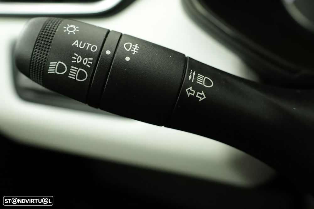 Renault Clio 1.0 TCe Evolution - 17