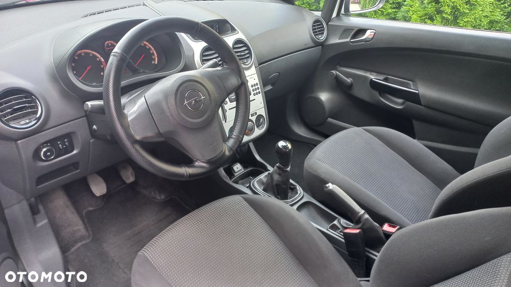 Opel Corsa 1.2 16V Enjoy - 6
