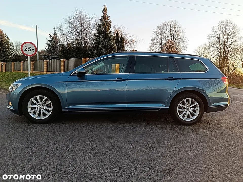 Volkswagen Passat Variant 2.0 TDI BMT Comfortline - 10