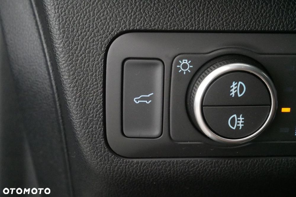 Ford Kuga - 18
