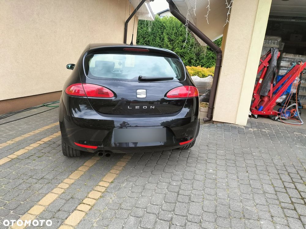 Seat Leon 2.0 FSI Stylance - 1