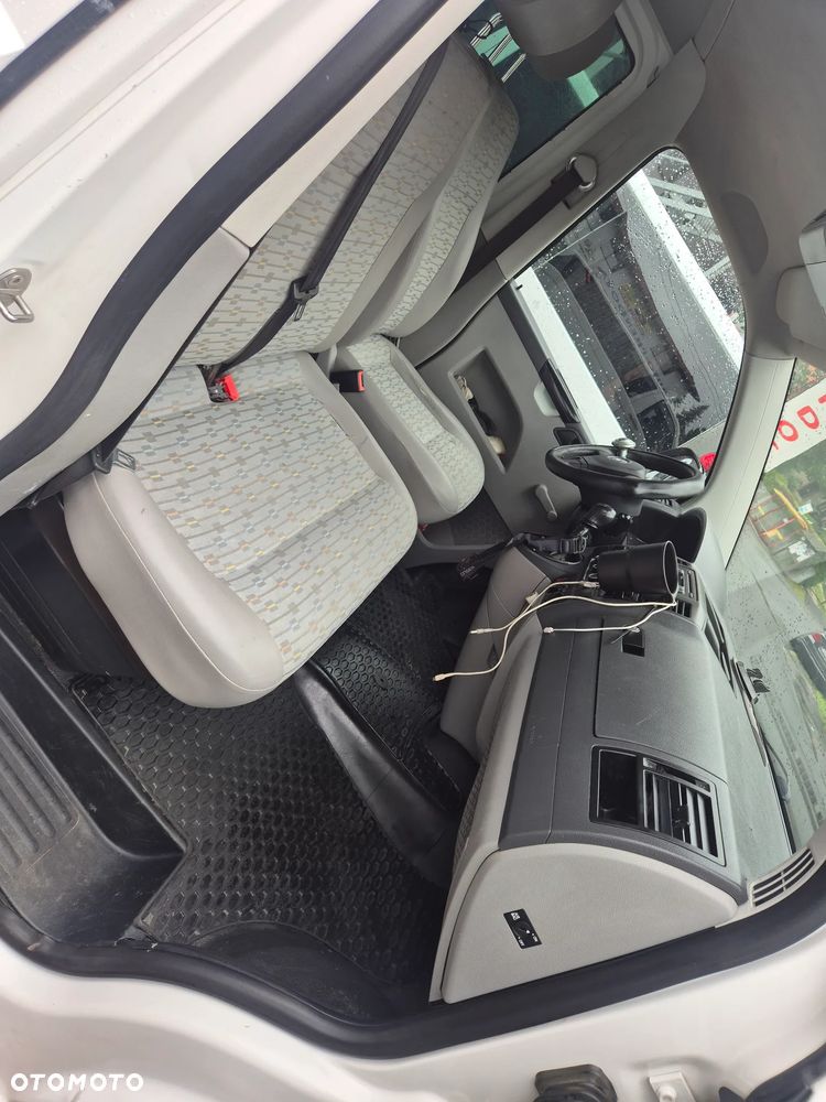 Volkswagen Caravelle L1 Comfortline - 6