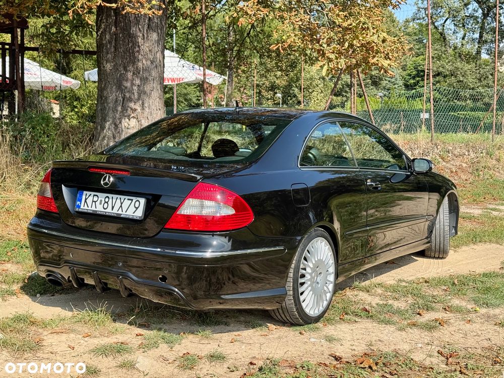 Mercedes-Benz CLK - 5