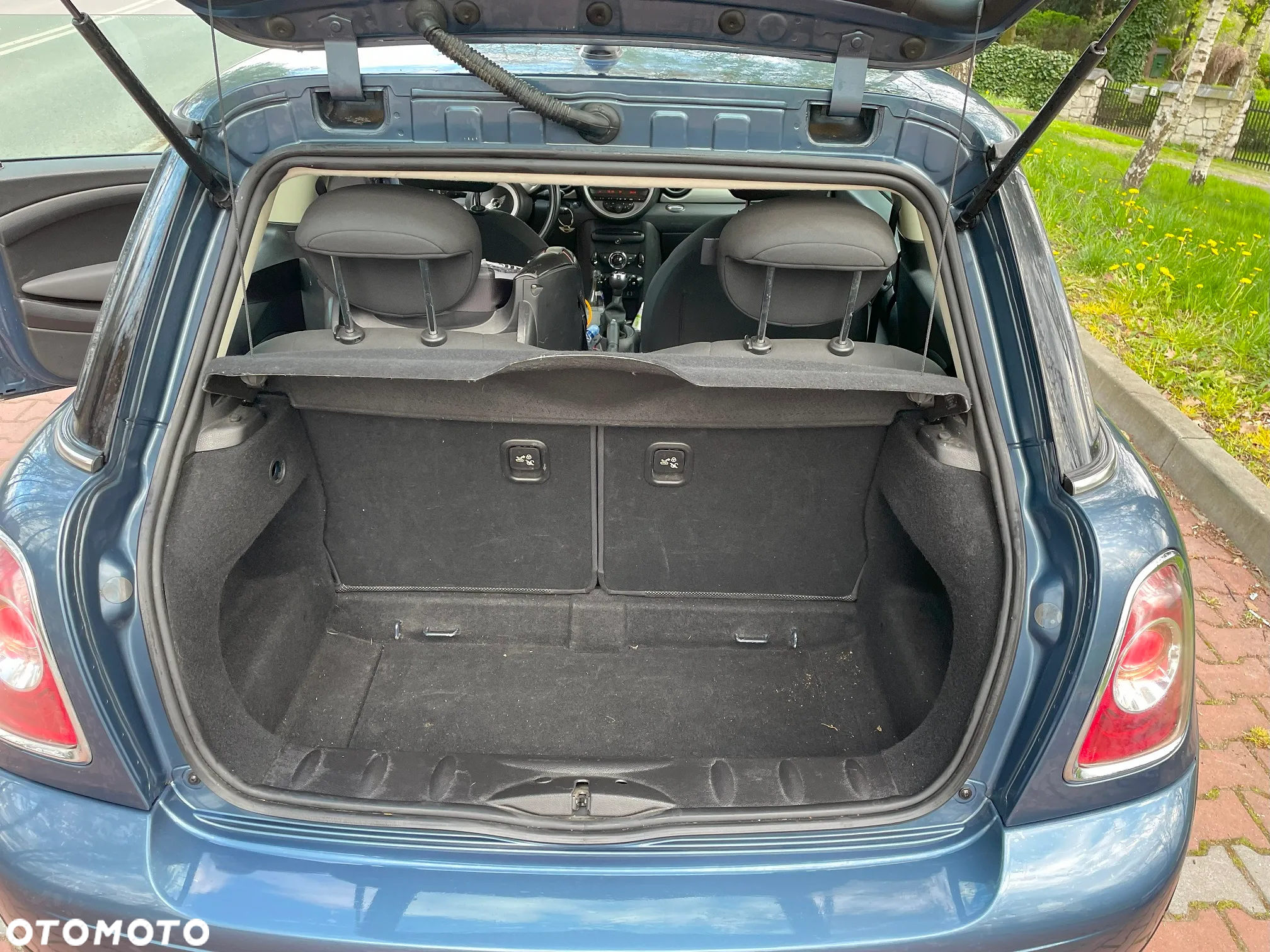 MINI ONE Standard - 8