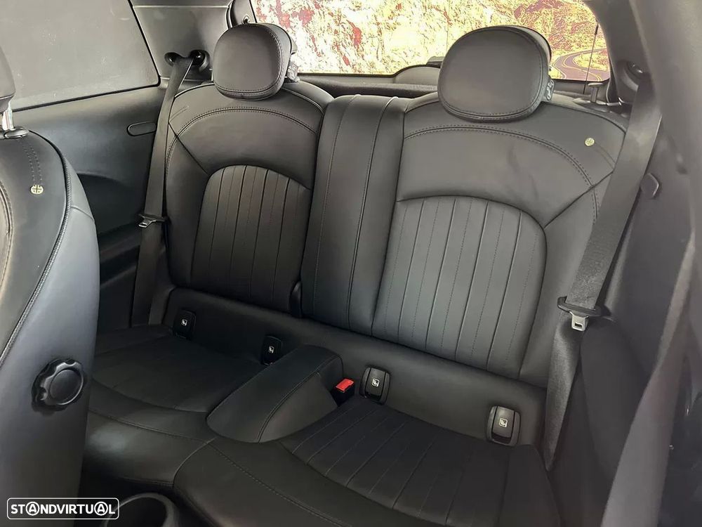 MINI 3 Portas Cooper SE Yours - 24