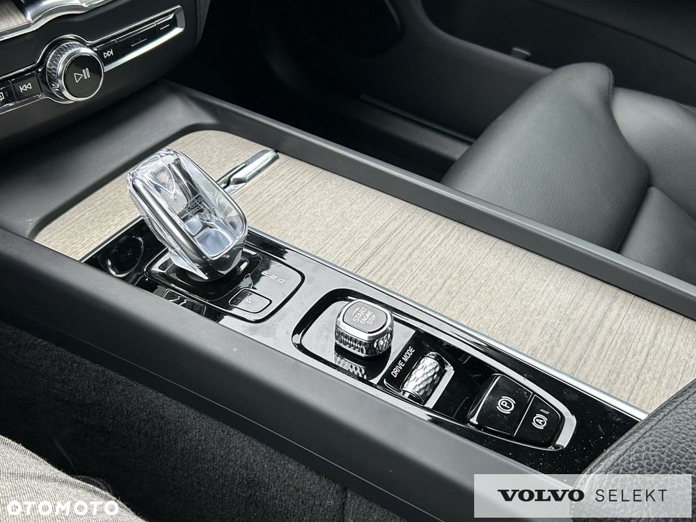 Volvo XC 60 - 12