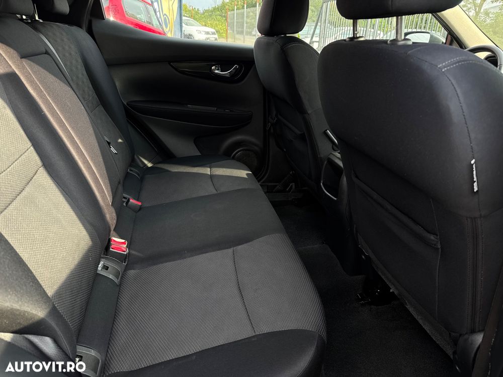 Nissan Qashqai 1.5 DCI TEKNA - 23