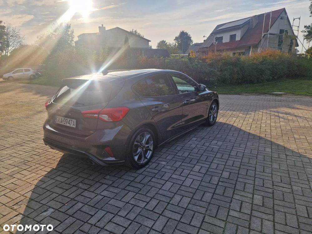 Ford Focus 2020 photo 5