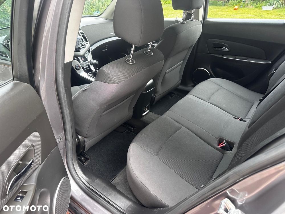 Chevrolet Cruze 1.8 LT+ - 13
