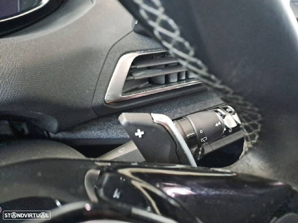 Peugeot 3008 1.5 BlueHDi Allure Pack EAT8 - 15