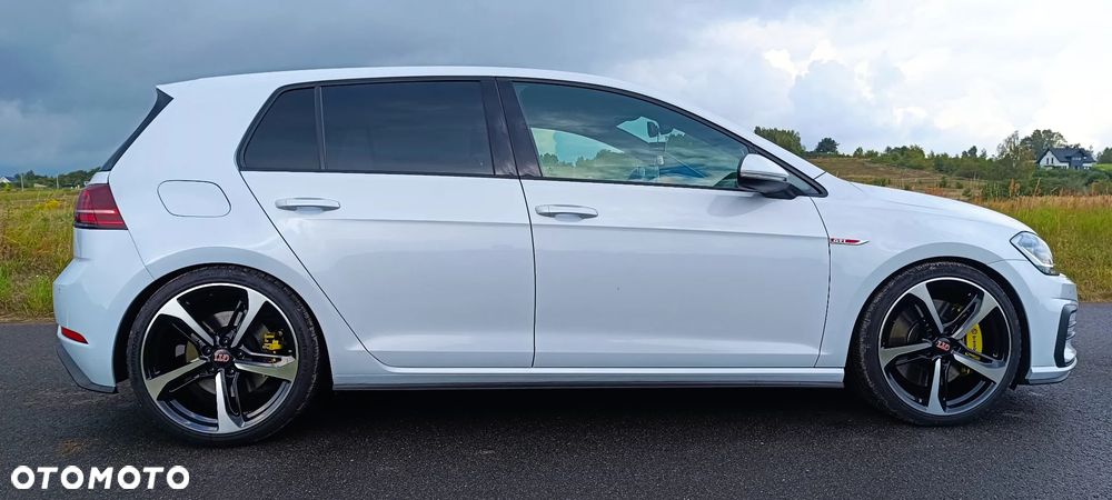 Volkswagen Golf GTI (BlueMotion Technology) - 3