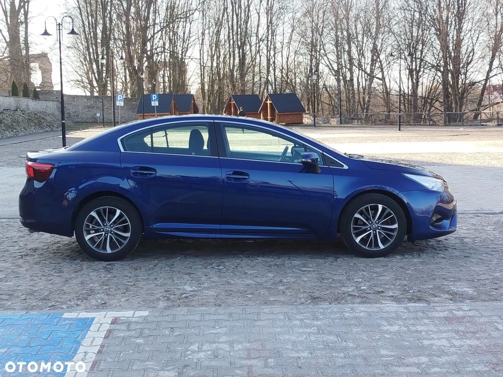 Toyota Avensis 2.0 D-4D Active Business - 6
