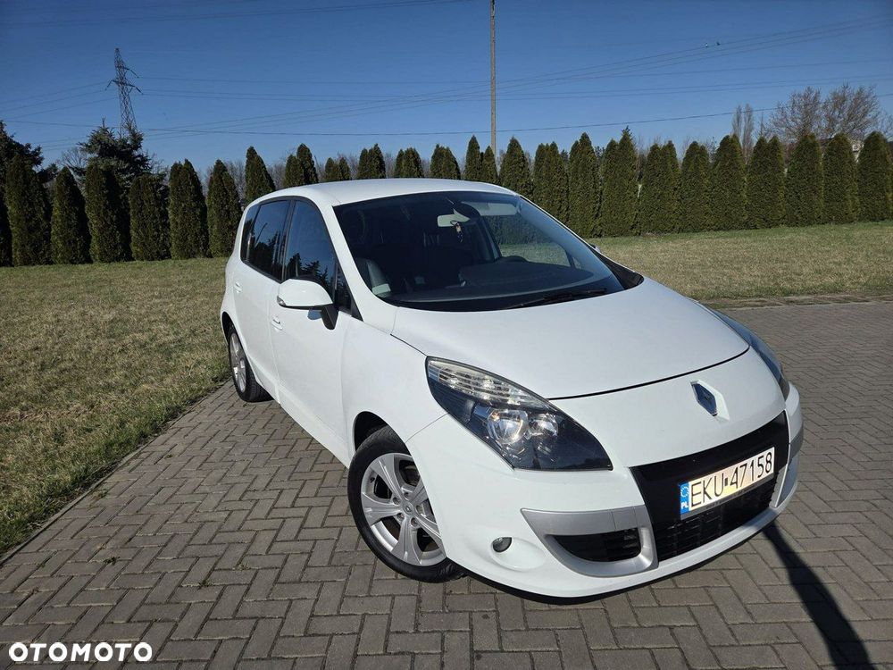 Renault Scenic - 1