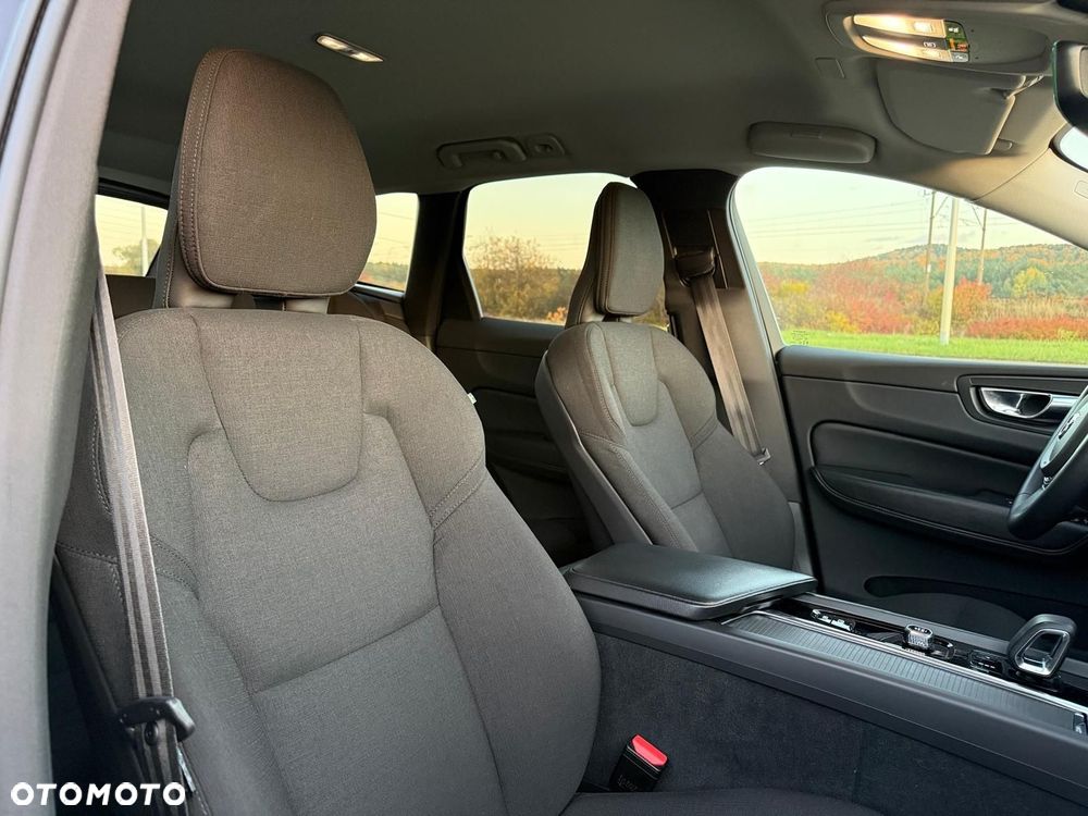 Volvo XC 60 B4 D Geartronic Momentum Pro - 18