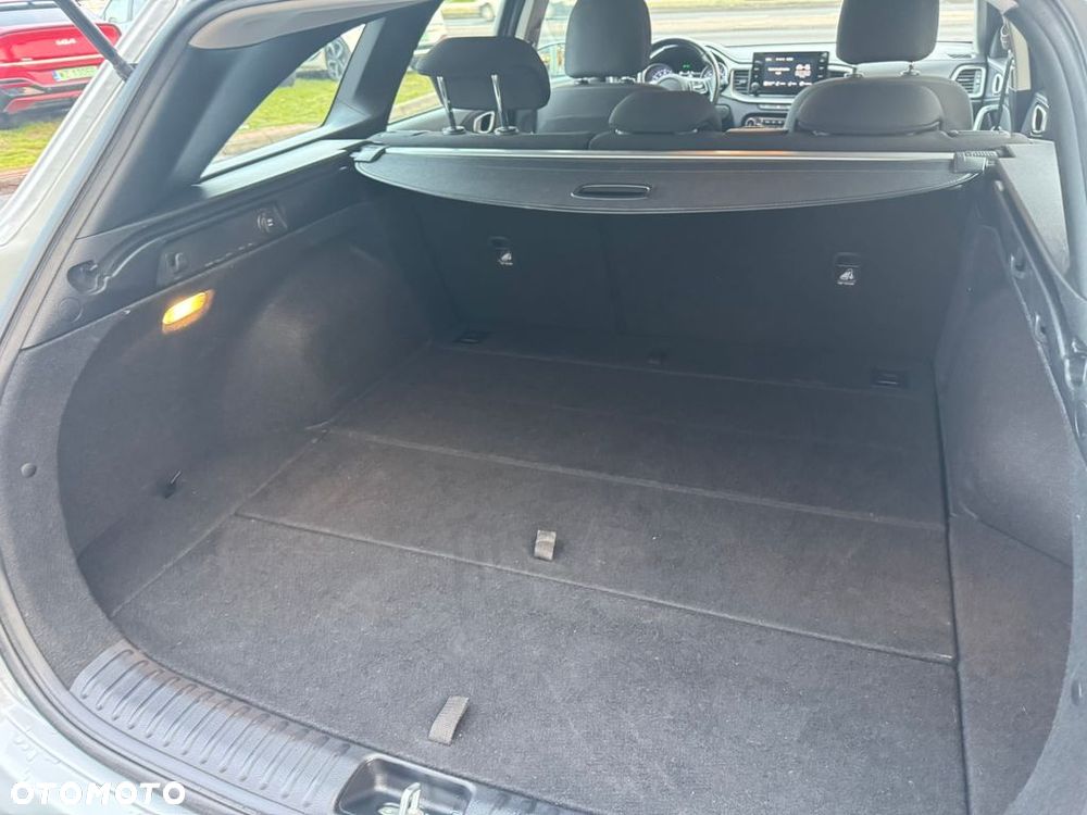 Kia Ceed 1.5 T-GDI M DCT - 19