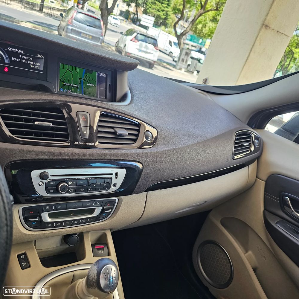 Renault Grand Scénic 1.5 dCi Luxe 7L - 19
