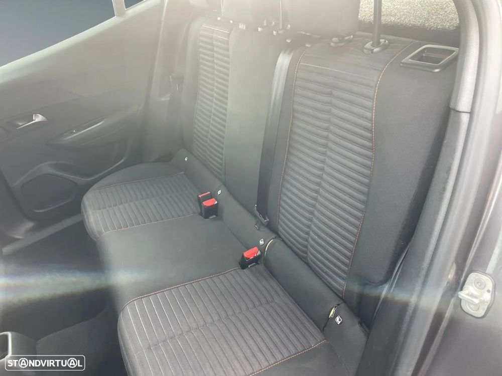 Peugeot 2008 1.2 PureTech Active Pack - 14