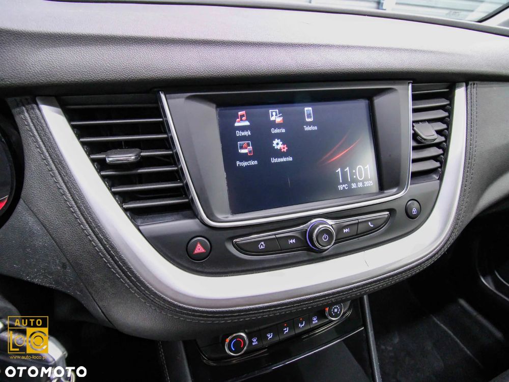 Opel Grandland X 1.2 T Enjoy S&S - 20
