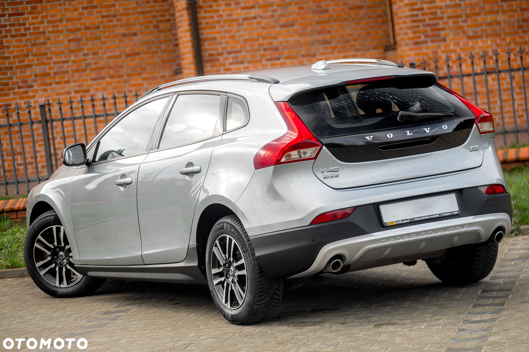 Volvo V40 Cross Country D2 Geartronic Summum - 6