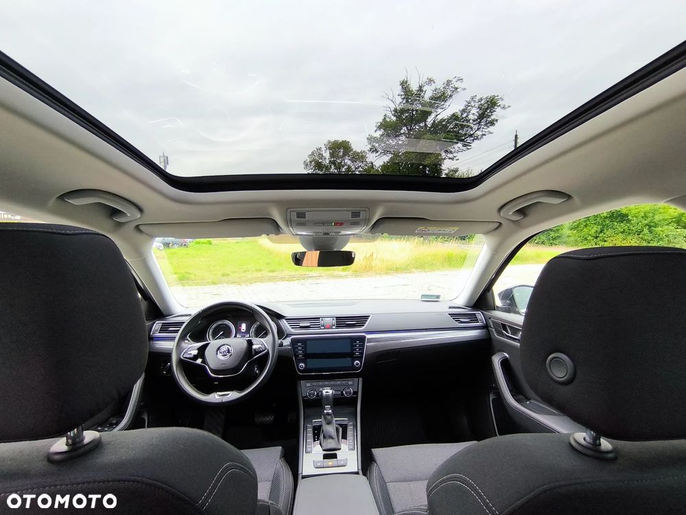 Skoda Superb 1.5 TSI Style DSG - 5