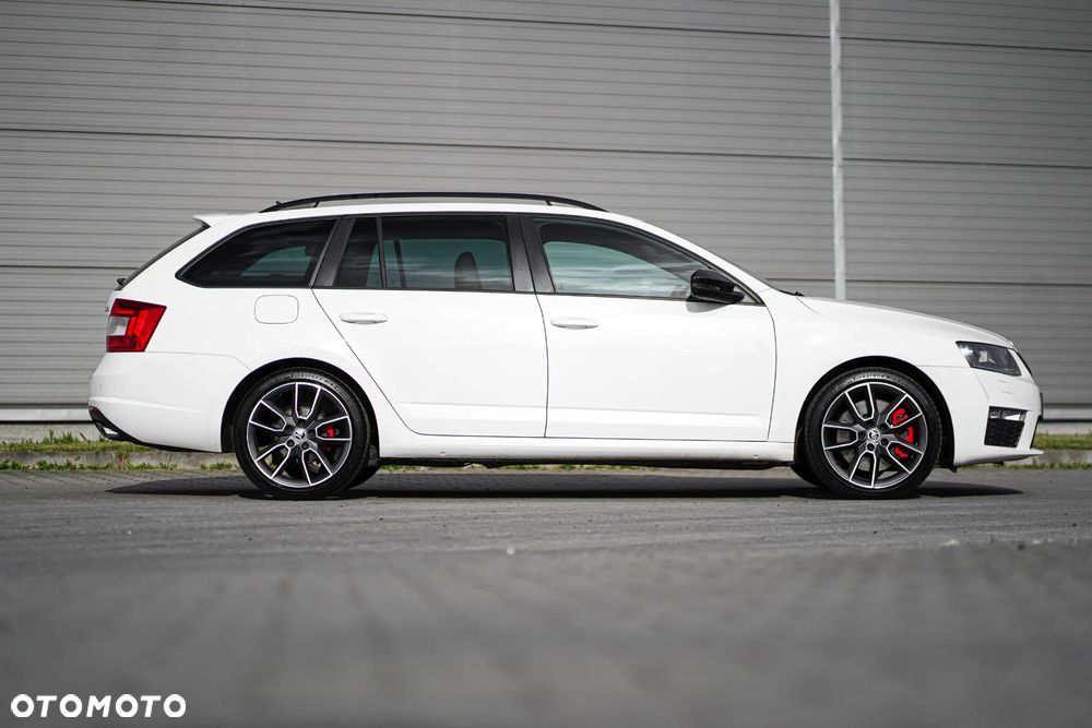 Skoda Octavia 2.0 TDI RS - 8