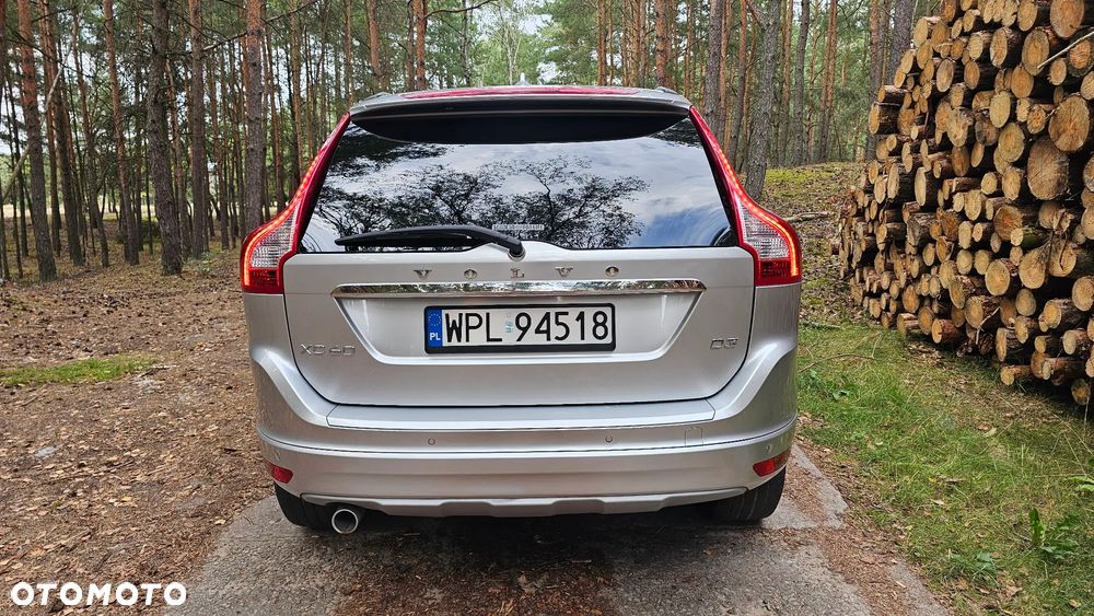 Volvo XC 60 D3 Drive-E Ocean Race - 3